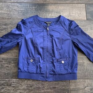 #531 White House Black Market Women's Blue Puffer Jacket